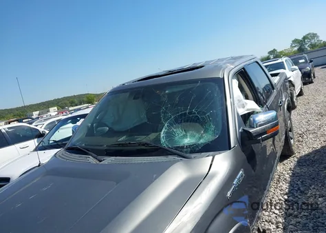 2021 Ford F-150 Xl z USA, uszkodzony, nr VIN 1FTEW1EP5MFB82152